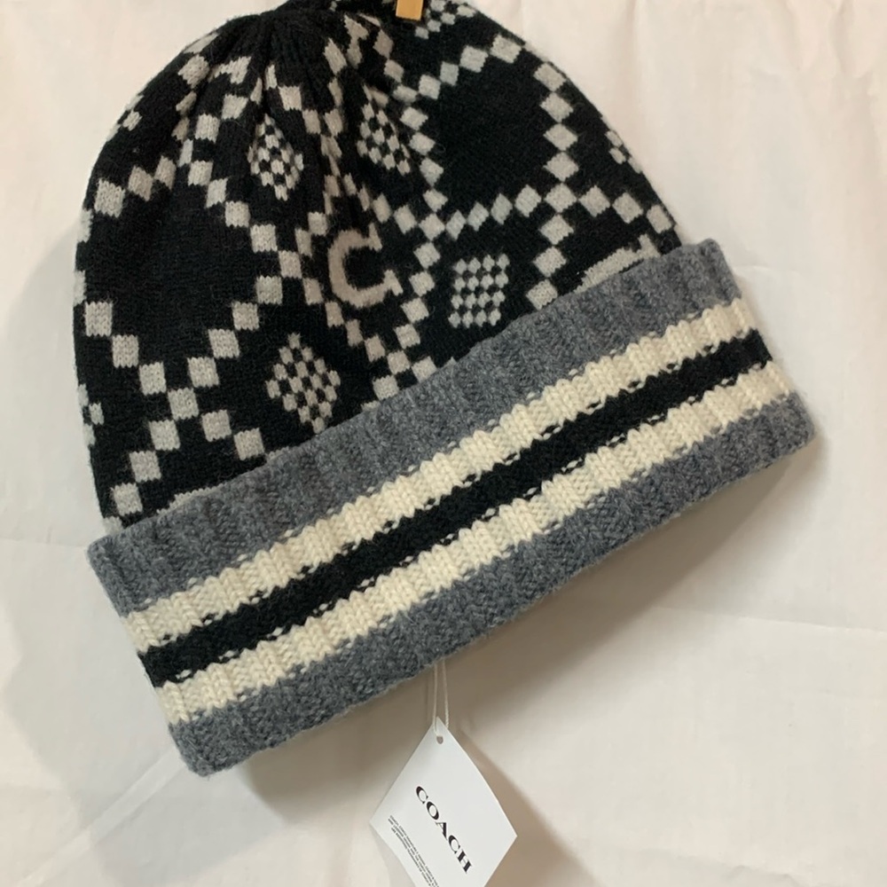 Women’s Coach beanie. NWOT